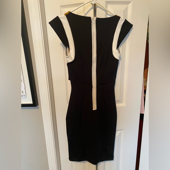 French Connection dress, NWOT, size 2 - Picture 3 of 4